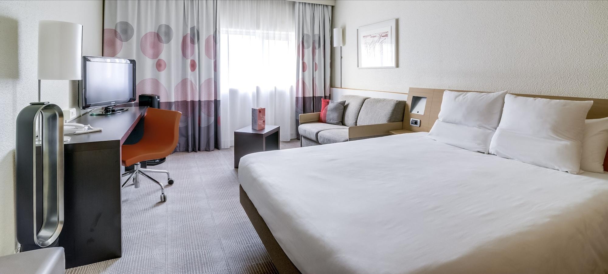 Hotel Novotel Paris Orly Aeroport 4*